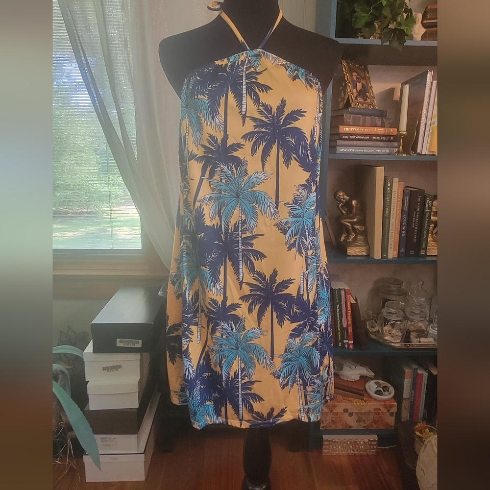 BOGO! 3 plus size dresses or swim cover ups - Picture 5 of 7